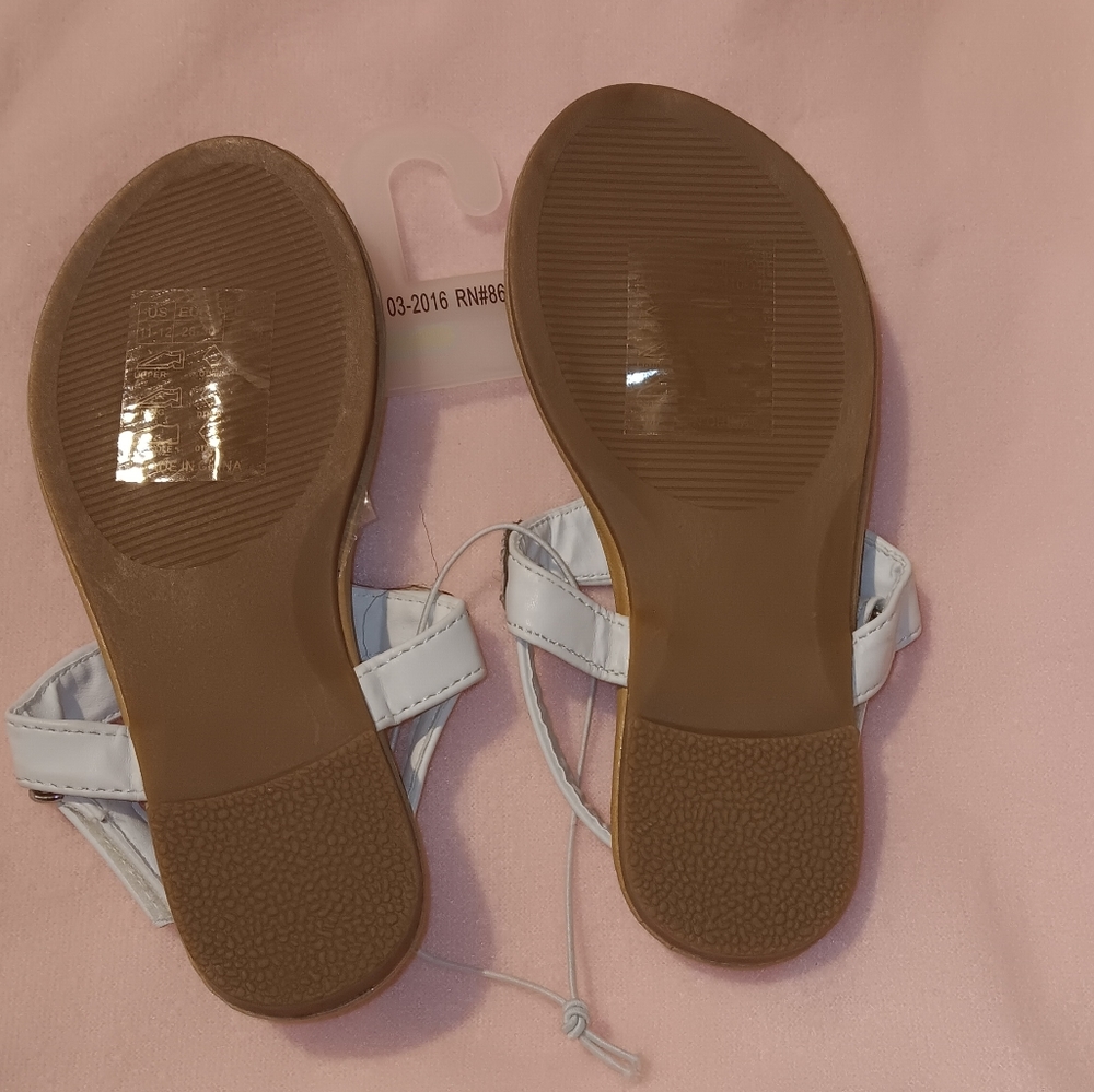 NWT Girls Rhinestone sandals - Picture 3 of 3